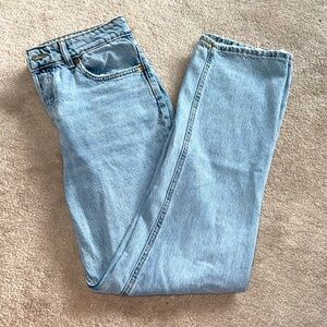 Light wash jeans